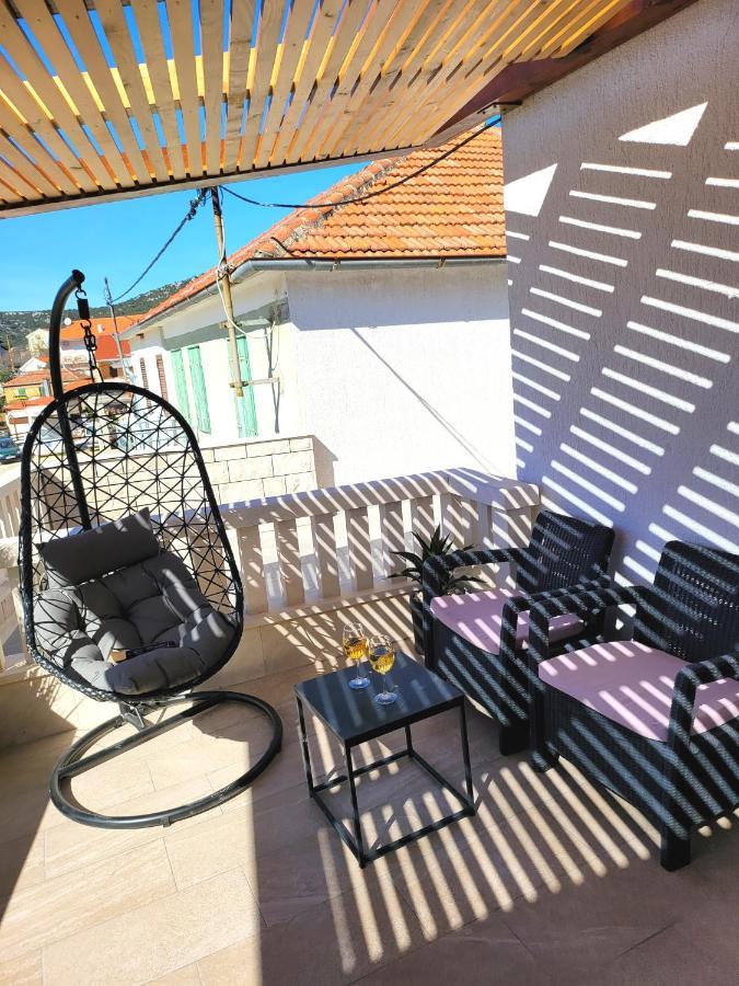 Kupinica Apartment Vinisce Exterior photo